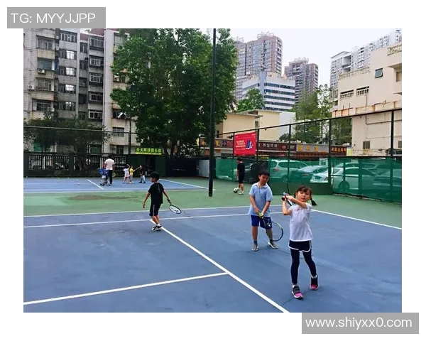深圳网球队在世界杯背景下的转型与崛起之路探索与挑战并存的体育发展新篇章
